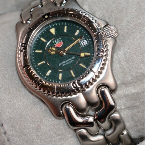 RARE Ladies Tag Heuer 29mm SEL Professional Green Dial Watch Ref: WG1319 w/ B+P! - Picture 3 of 11